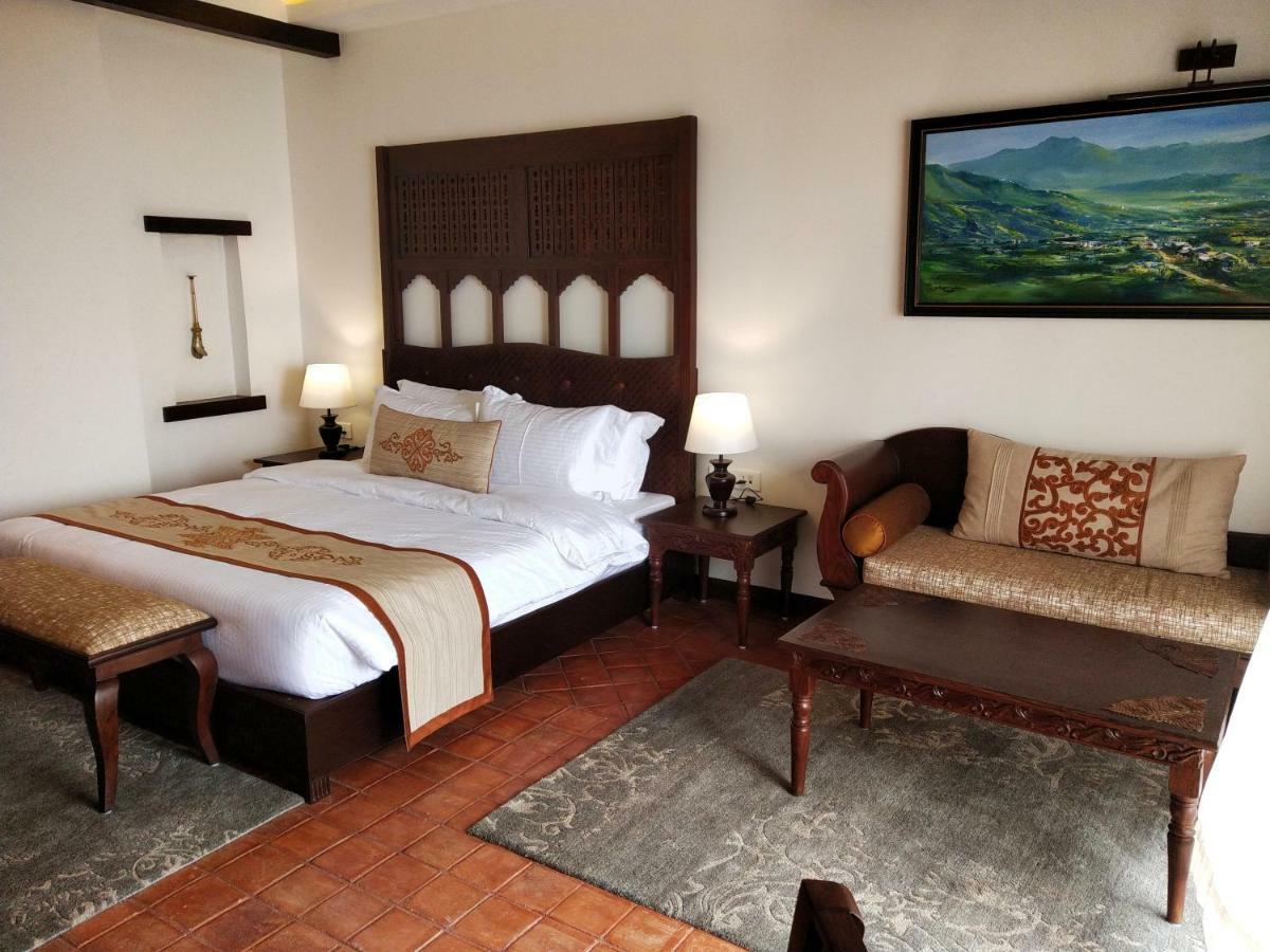 Chandragiri Hills Resort Thānkot Dış mekan fotoğraf
