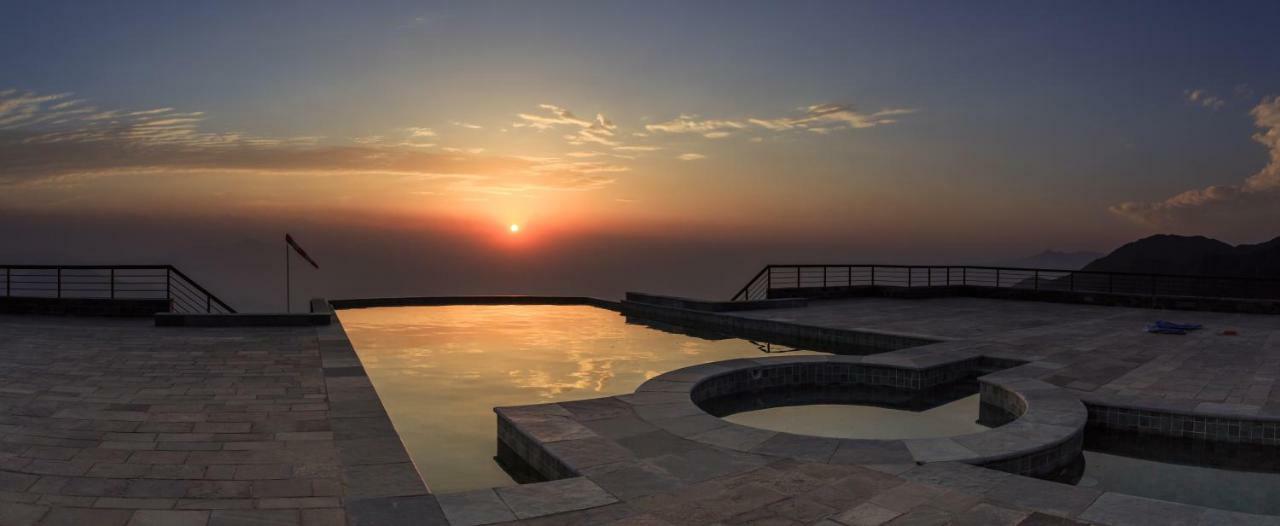 Chandragiri Hills Resort Thānkot Dış mekan fotoğraf